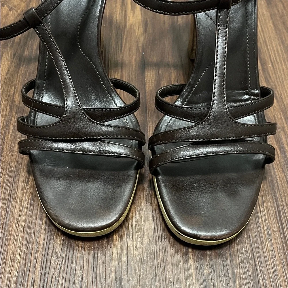 Tod's Elegant Brown Strappy Heels